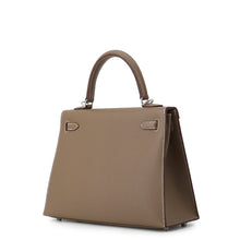 Load image into Gallery viewer, HERMES Kelly Sellier Etoupe Epsom Size 25
