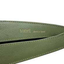 将图像加载到图库查看器中，LOEWE Luna Shoulder Bag Khaki Leather
