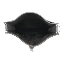 Load image into Gallery viewer, HERMES Evelyne3 Black Taurillon Clemence Size 23
