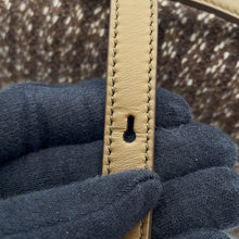 Load image into Gallery viewer, Loro Piana Loro Piana Extra Pocket L19 Moka/Latte/EbonyFAQ2509 Cashmere Leather Size L19

