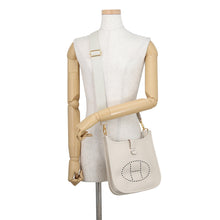 将图像加载到图库查看器中，HERMES Evelyne3 Craie Taurillon Clemence Size 23
