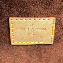 Load image into Gallery viewer, LOUIS VUITTON Pochette Metis BrownM44875 Monogram Size MM
