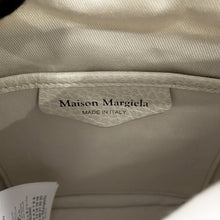Load image into Gallery viewer, Margiela 5AC Bucket Bag WhiteS61WG0035 Leather Nylon
