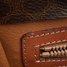 将图像加载到图库查看器中，CELINE Macadam Handbag Brown PVC Leather
