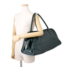 Load image into Gallery viewer, BURBERRY Duffle Bag Dark Green/Blue8083437 Leather
