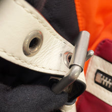 将图像加载到图库查看器中，BURBERRY Bag pack Orange/Red/White Nylon Leather
