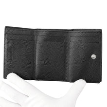 将图像加载到图库查看器中，BURBERRY Compact wallet Black8017455 Leather
