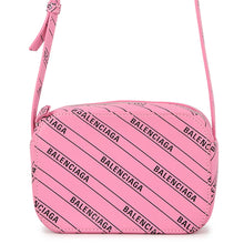 将图像加载到图库查看器中，BALENCIAGA everyday camera bag Pink552372 Leather Size XS
