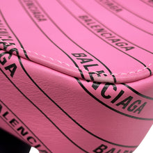 将图像加载到图库查看器中，BALENCIAGA everyday camera bag Pink552372 Leather Size XS
