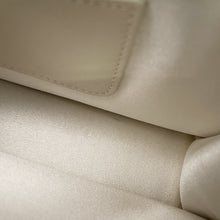 Load image into Gallery viewer, JIMMY CHOO ChainShoulder White Leather

