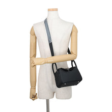 Load image into Gallery viewer, HERMES Lindy Black Taurillon Clemence Size Mini
