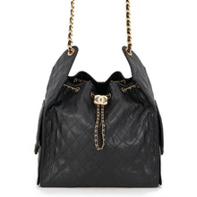 Load image into Gallery viewer, CHANEL CHANEL25 ChainShoulder Bag BlackAS5311-B20304-94305 Caviar Leather Size Medium
