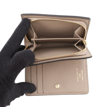 Load image into Gallery viewer, LOUIS VUITTON Portefeuille Clare TourterelleM80152 Monogram Empreinte Leather
