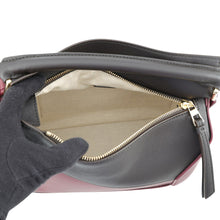 将图像加载到图库查看器中，LOEWE Puzzle Edge Shoulder Bag Chocolate/BurgundyA510P60X44 Leather Size Small
