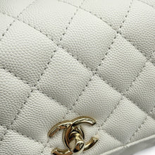 将图像加载到图库查看器中，CHANEL Coco Handle 2WAY Handbag WhiteA92990 Caviar Leather Size XS
