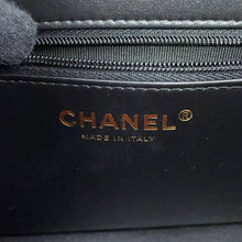 将图像加载到图库查看器中，CHANEL Small flap Bag BlackAS6130-B23483-94305 Caviar Leather Size Small

