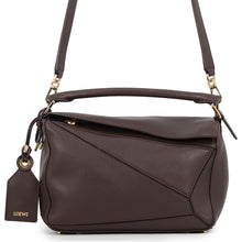 Load image into Gallery viewer, LOEWE Feather Light Puzzle Bag Dark ChestnutA510PLSX13 Feather Light Napalm Size Small
