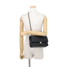 将图像加载到图库查看器中，CHANEL Matelasse W Flap ChainShoulder Bag BlackA01112-Y01864-C3906 Caviar Leather Size 25
