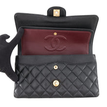 将图像加载到图库查看器中，CHANEL Matelasse W Flap ChainShoulder Bag BlackA01112-Y01864-C3906 Caviar Leather Size 25
