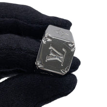 将图像加载到图库查看器中，LOUIS VUITTON Signet Ring Monogram Size M (Approximately size 19) SilverM62487 Metal
