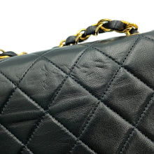 Load image into Gallery viewer, CHANEL Mini Matelasse Single Flap Single Chain Shoulder Bag BlackA01163 Lambskin Size 20
