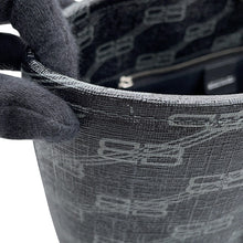 将图像加载到图库查看器中，BALENCIAGA Signature BBMonogram Shopper Bag Black702699 BBMonogram Size Small
