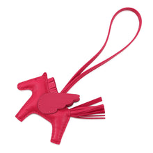 将图像加载到图库查看器中，HERMES Rodeo Pegasus Framboise Lambskin Size PM
