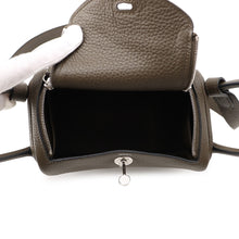 Load image into Gallery viewer, HERMES Lindy Vertroden Taurillon Clemence Size Mini
