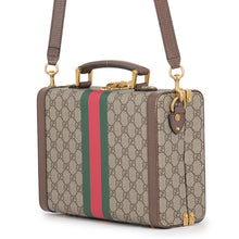 将图像加载到图库查看器中，GUCCI Savoy Beauty Case 2-Way Bag Beige/Brown/Green633587 GG Supreme Leather
