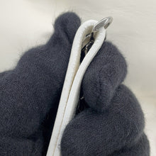 将图像加载到图库查看器中，Maison Margiela Maison Margiela Glam Slam Bucket Bag WhiteS56WG0111PR818T1003 Leather
