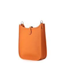 Load image into Gallery viewer, HERMES Evelyne Long Orange Taurillon Clemence Size TPM
