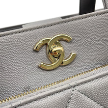 Load image into Gallery viewer, CHANEL Matelasse Business Affinity 2-Way Handbag GrayA93795 Caviar Leather
