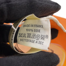 Load image into Gallery viewer, HERMES Carre LES ROUES DE PHAETON (Wheels of a four-wheeled carriage) Size 70 Orange・Cui / Poodle / Soleil Silk100%
