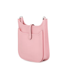 Load image into Gallery viewer, HERMES Evelyne3 Rose Sakura Taurillon Clemence Size 23
