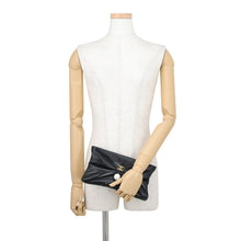 Load image into Gallery viewer, CHANEL CC Logo Pearl ChainClutch Bag BlackAP4613 Shiny Lambskin
