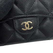 将图像加载到图库查看器中，CHANEL Matelasse Compact Chain Wallet BlackAP0238-B10583-C3906 Caviar Leather
