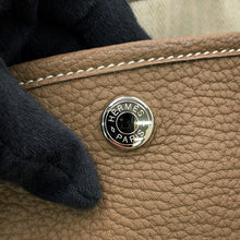 将图像加载到图库查看器中，HERMES Garden Party Etoupe Negonda Leather Size PM
