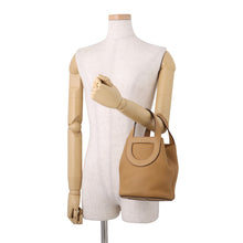 Load image into Gallery viewer, HERMES In the loop Biscuit Taurillon Clemence Swift Leather Size 18
