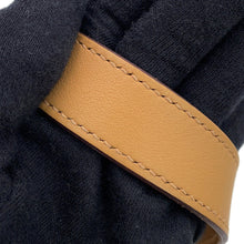 Load image into Gallery viewer, HERMES In the loop Biscuit Taurillon Clemence Swift Leather Size 18
