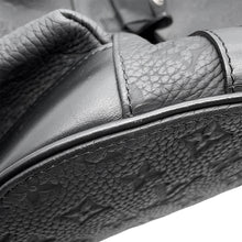 Load image into Gallery viewer, LOUIS VUITTON Christopher NoirM55699 Monogram Taurillon Size MM

