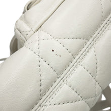 将图像加载到图库查看器中，Dior Macrocannage Caro Backpack Latte WhiteM6302UNOZ_M030 Lambskin Size Small
