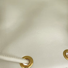 将图像加载到图库查看器中，Dior Macrocannage Caro Backpack Latte WhiteM6302UNOZ_M030 Lambskin Size Small
