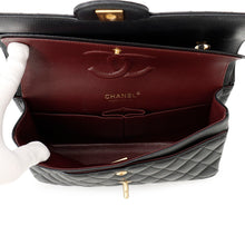 Load image into Gallery viewer, CHANEL Matelasse W Flap ChainShoulder Bag BlackA01112 Caviar Leather Size 25

