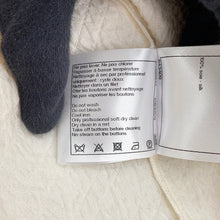 将图像加载到图库查看器中，CHANEL Cut Size 36 IvoryP64595-V60526-00100 Silk100%
