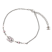 将图像加载到图库查看器中，CHANEL CC Logo Necklace Black Metal Faux Pearl Rhinestone
