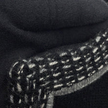 Load image into Gallery viewer, CHANEL cardigan Size 40P26631V00016 Cashmere100%
