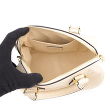 Load image into Gallery viewer, LOUIS VUITTON Speedy Bandouliere claimM58954 Monogram Empreinte Leather Size 20
