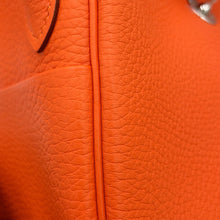 Load image into Gallery viewer, HERMES Lindy Tangerine Taurillon Clemence Size Mini
