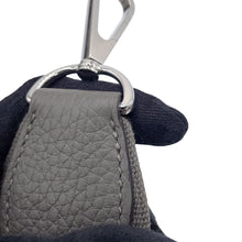 将图像加载到图库查看器中，HERMES Evelyne3 Gris Meyer Taurillon Clemence Size PM
