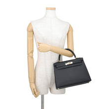 Load image into Gallery viewer, HERMES Kelly Sellier Black Epsom Size 28
